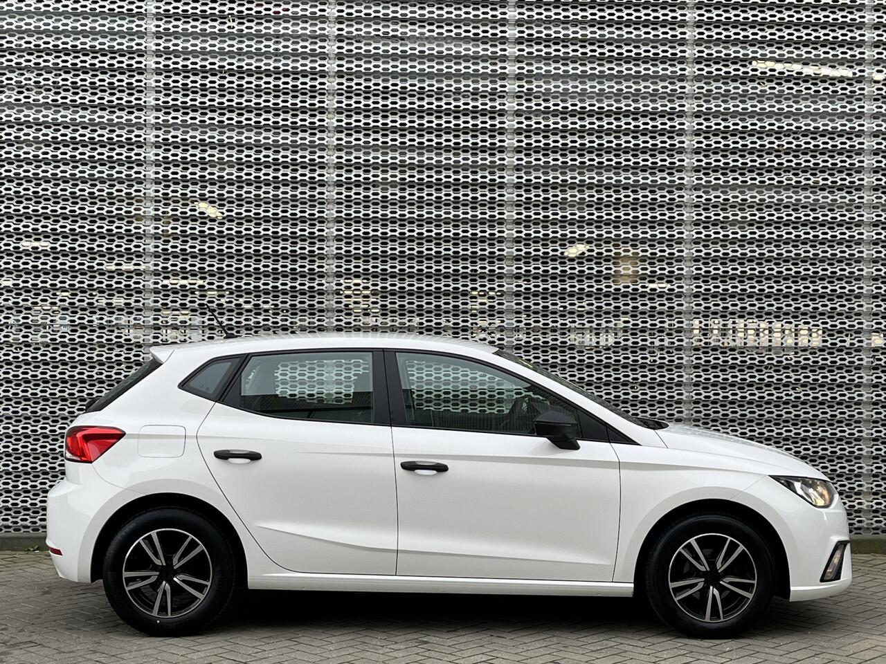 Seat IBIZA 1.0 MPI Reference / Airco / Lichtmetaal / Cruise controle /