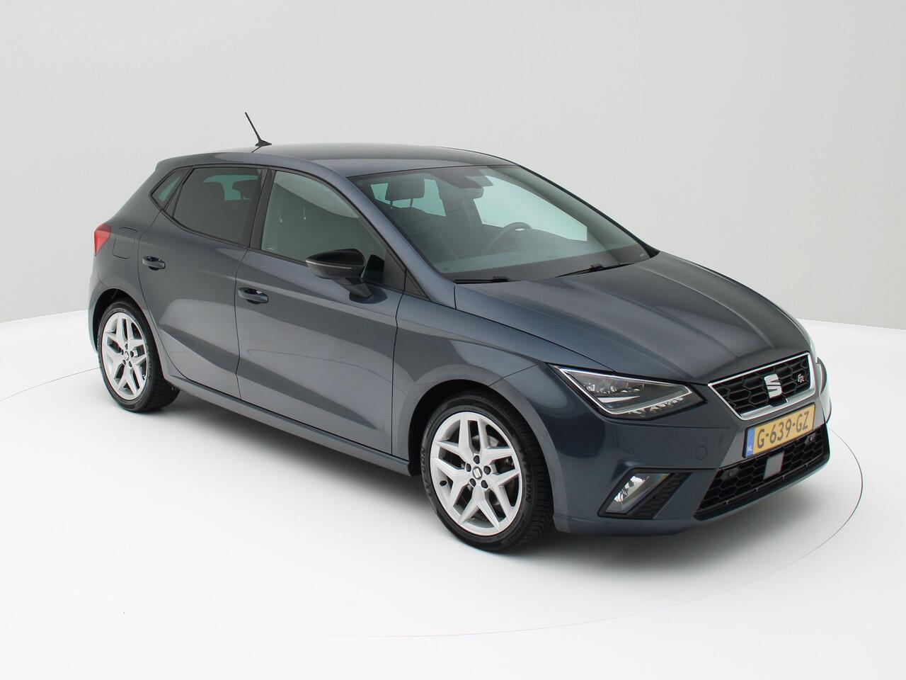 Seat IBIZA 1.0 TSI FR Business Intense Alcantara / Carplay / Origineel NL