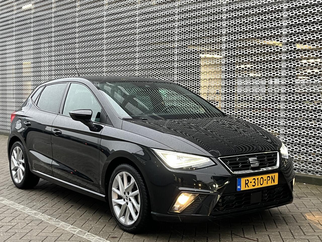 Seat IBIZA 1.5 TSI FR Sport 150pk DSG / App connect / Parkeersensoren V+A / Climate controle / Lichtmetaal 17 inch / P4