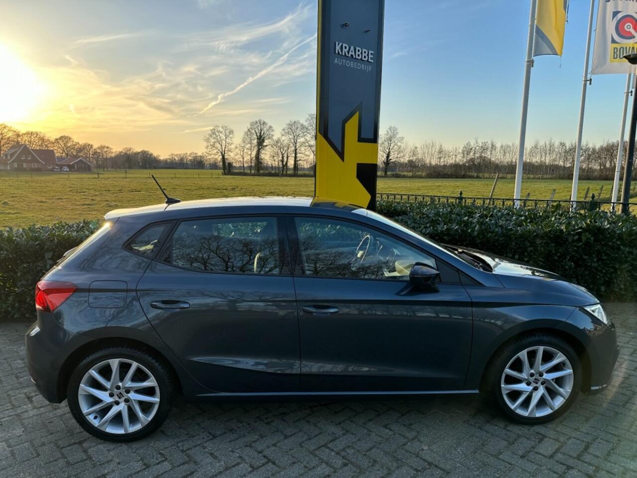 Seat IBIZA 1.0 TSI 70 kW FR Led / Keyless / ACC