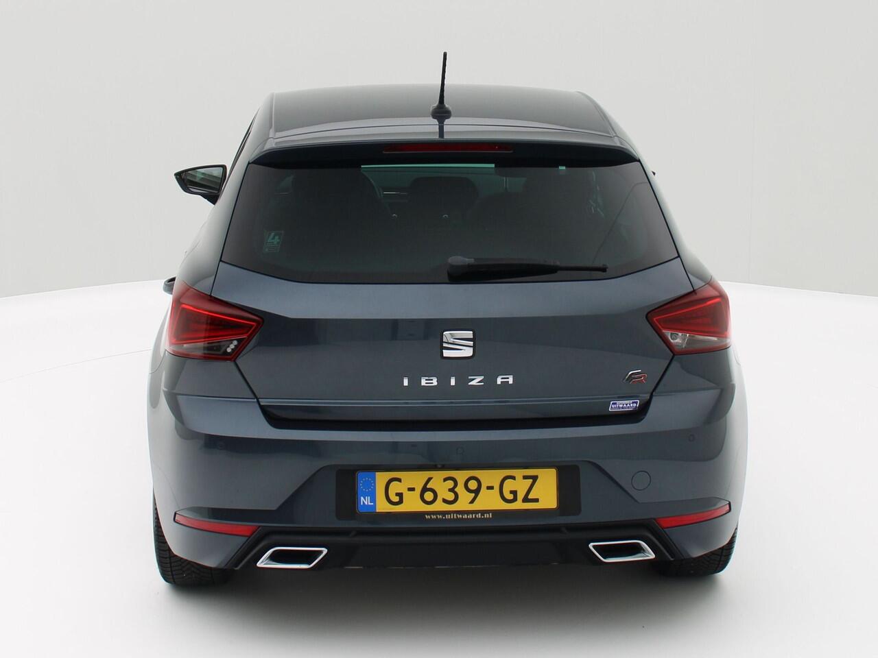 Seat IBIZA 1.0 TSI FR Business Intense Alcantara / Carplay / Origineel NL