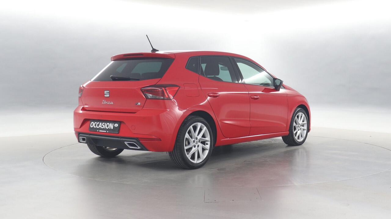 Seat IBIZA 1.5 TSI 150pk FR Sport DSG / Navigatie via App Connect / Parkeersensoren / LED Koplampen