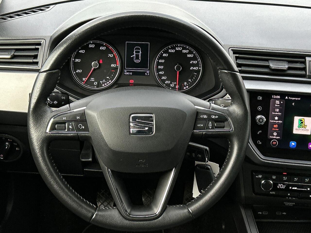 Seat IBIZA 1.0 TSI Style Business Intense 95pk | Parkeercamera | Navigatie | Lichtmetalen velgen | Cruise controle