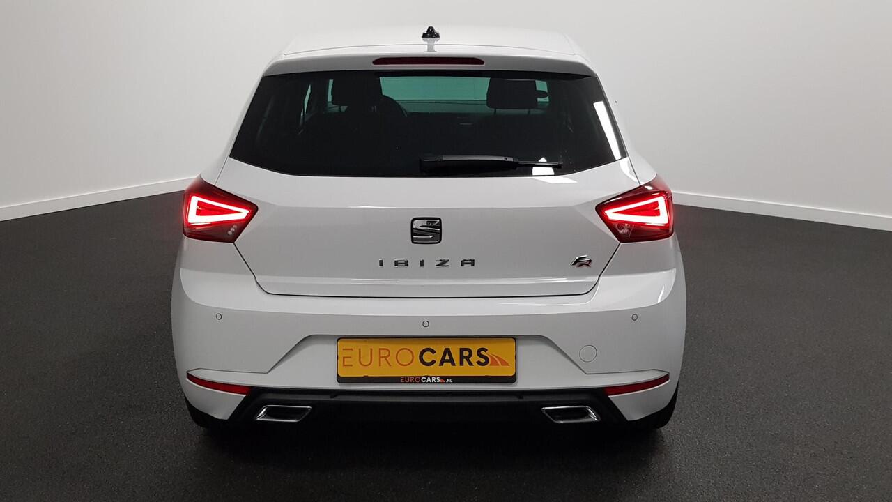 Seat IBIZA 1.0 TSI 110pk DSG FR | DEMO ! | Climate Control | Parkeer sensoren | Verwarmde voorstoelen | DAB | Lichtmetalen velgen