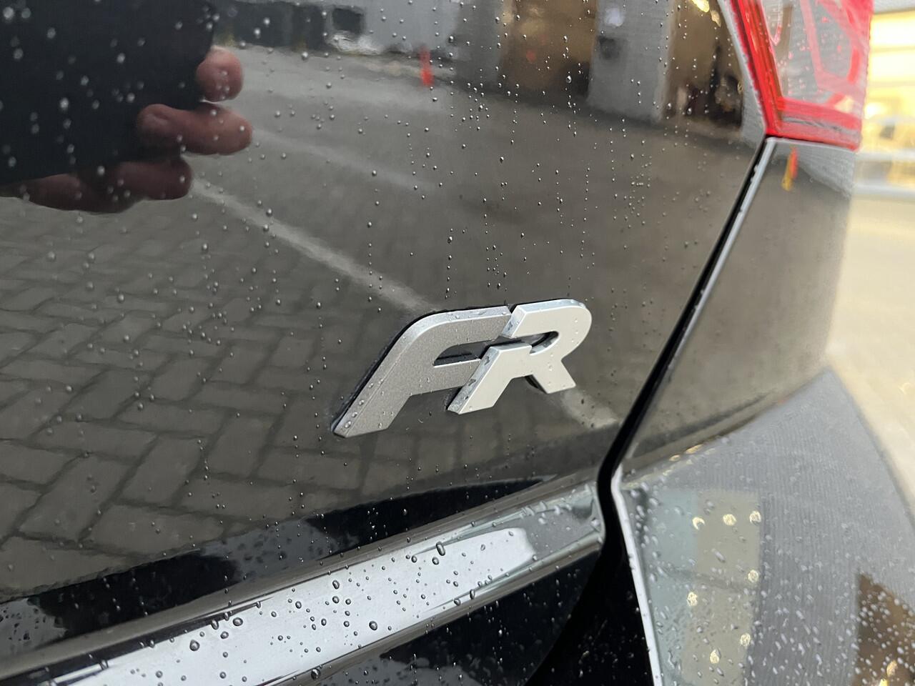 Seat IBIZA 1.5 TSI FR Sport 150pk DSG / App connect / Parkeersensoren V+A / Climate controle / Lichtmetaal 17 inch / P4