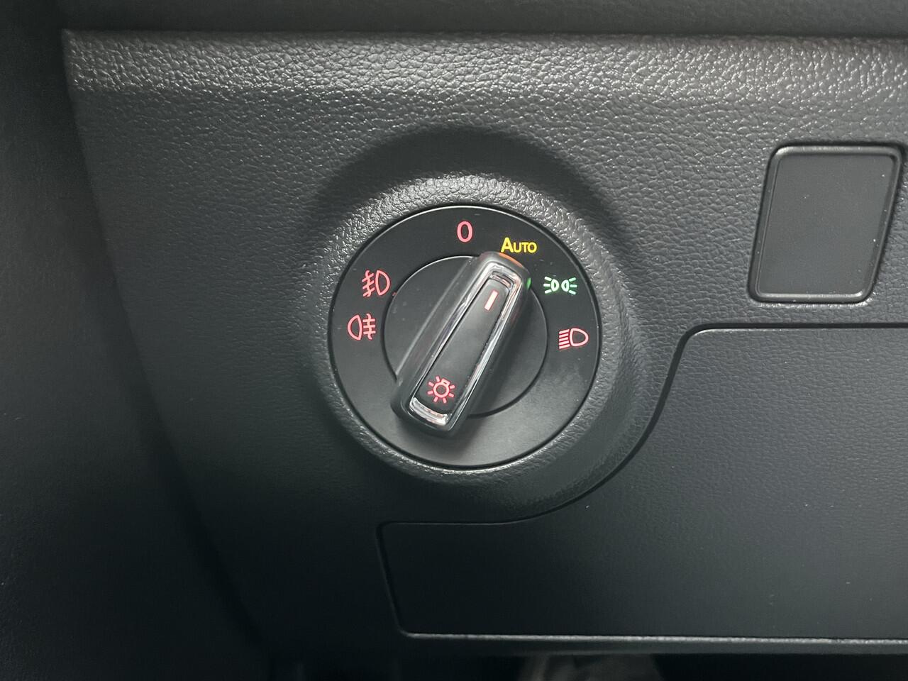 Seat IBIZA 1.0 TSI FR Business Intense / AUTOMAAT/ BEATS AUDIO/ CAMERA/ PARK. SENSOREN/ GETINT GLAS/ VIRTUAL COCKPIT/ LED/ NAVI/ CLIMA/ 17" LMV