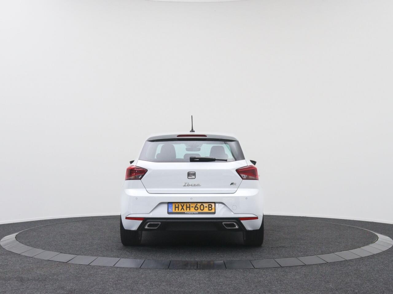 Seat IBIZA 1.0 EcoTSI FR | Private lease 399 p.m.
