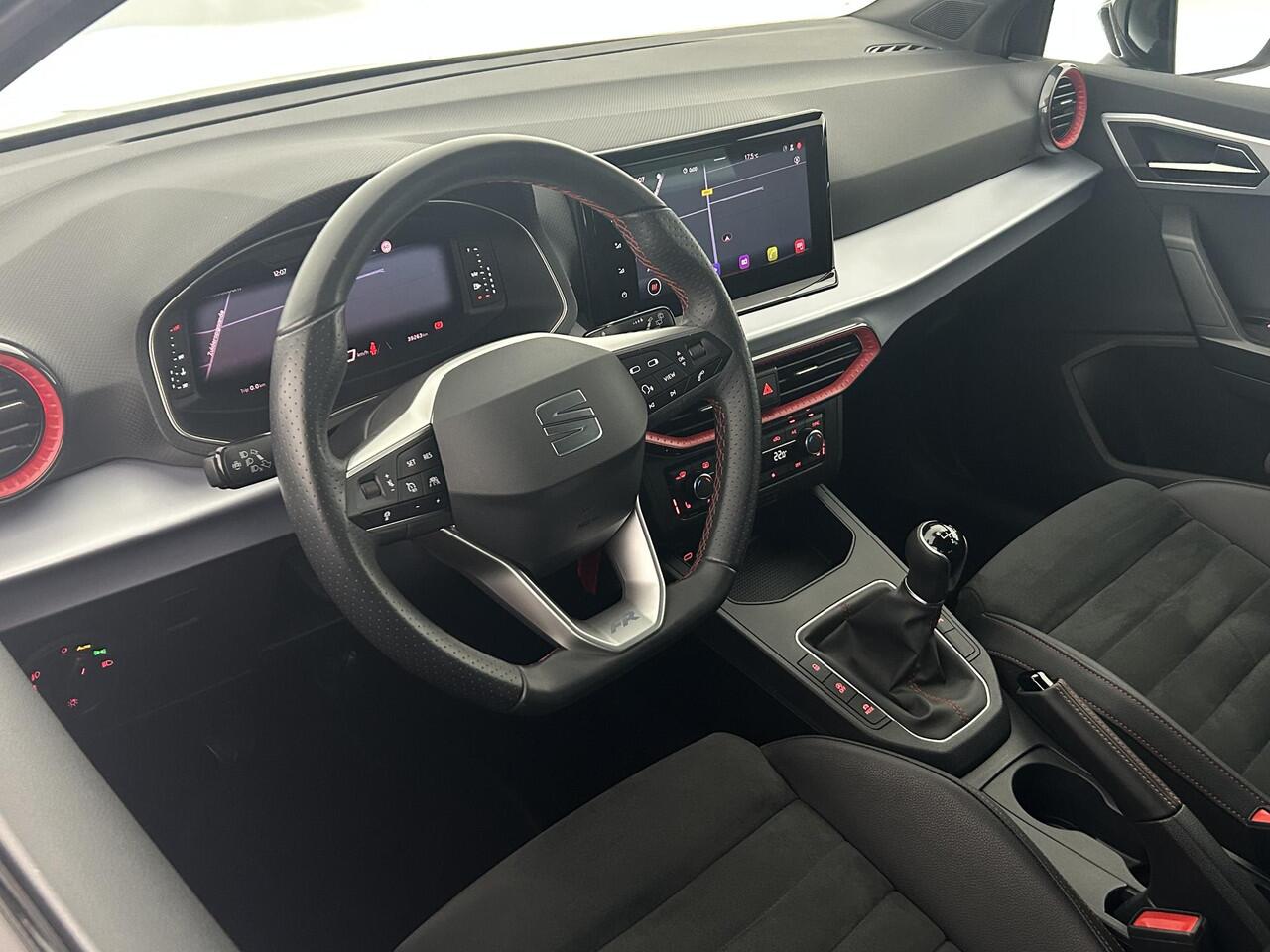 Seat IBIZA 1.0 EcoTSI 95pk FR Business Intense Stoelverwarming Camera Led Alcantara Virtual Cockpit Navigatie