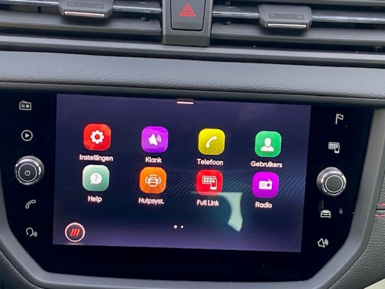 Seat IBIZA 1.0 EcoTSI FR / CAMERA / 18"LMV / PANODAK / NAVI