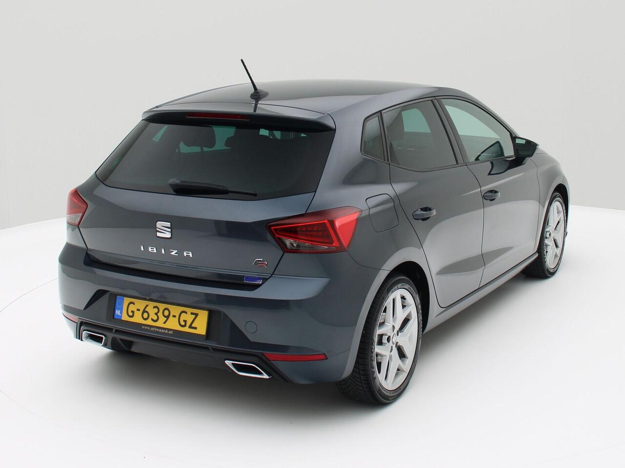 Seat IBIZA 1.0 TSI FR Business Intense Alcantara / Carplay / Origineel NL