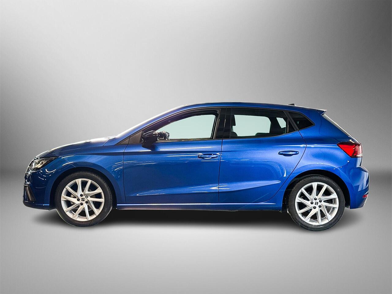 Seat IBIZA 1.0 95pk TSI FR | Apple CarPlay Android Auto | Parkeersensoren | Klimaaregeling | 17 inch lichtmetaal
