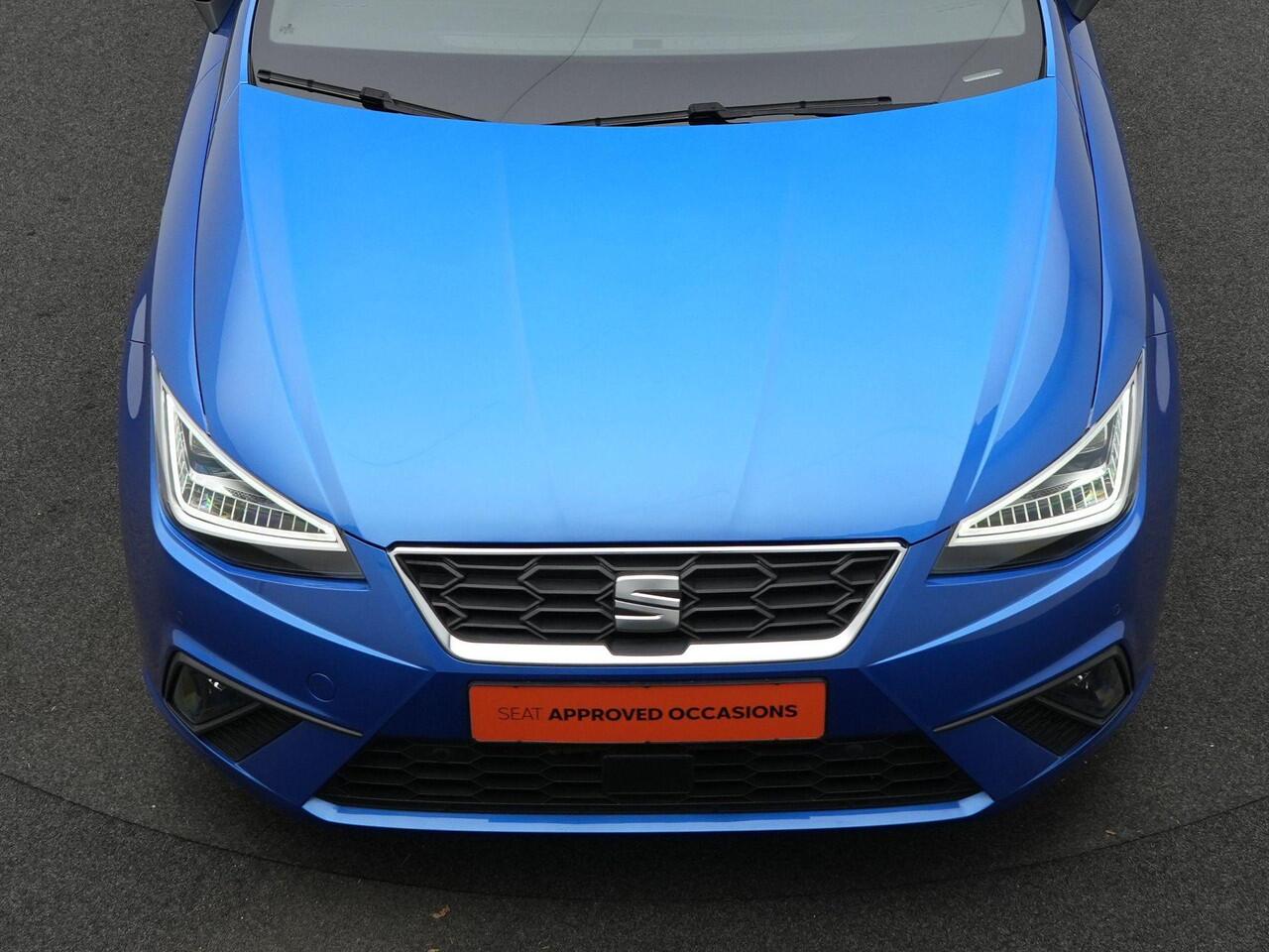 Seat IBIZA 1.0 EcoTSI 115 pk FR Anniversary | Panoramadak | Kuipstoelen | Virtual Cockpit | Parkeersensoren voor/achter | Sportonderstel