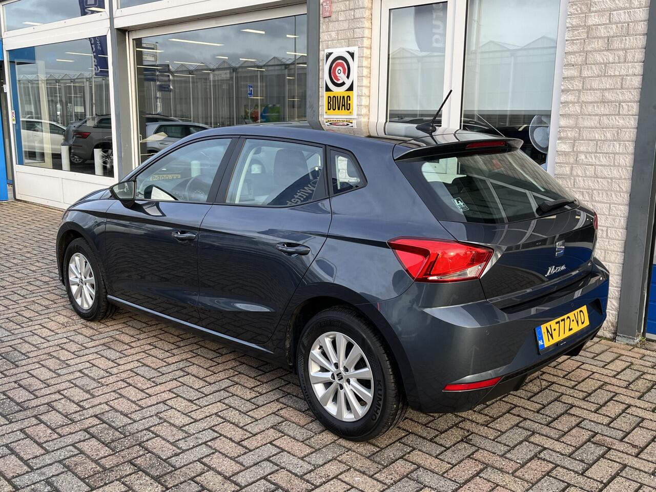 Seat IBIZA 1.0 TSI Style / PARK.SENSOREN/ FULL LINK/ CRUISE CONTROL/ ARMSTEUN/ LANE-ASSIST/ CLIMA/ DAB/ START-STOP SYSTEEM/ MULTIFUNCTIONEEL STUUR/ ISOFIX/ 15'' LMV
