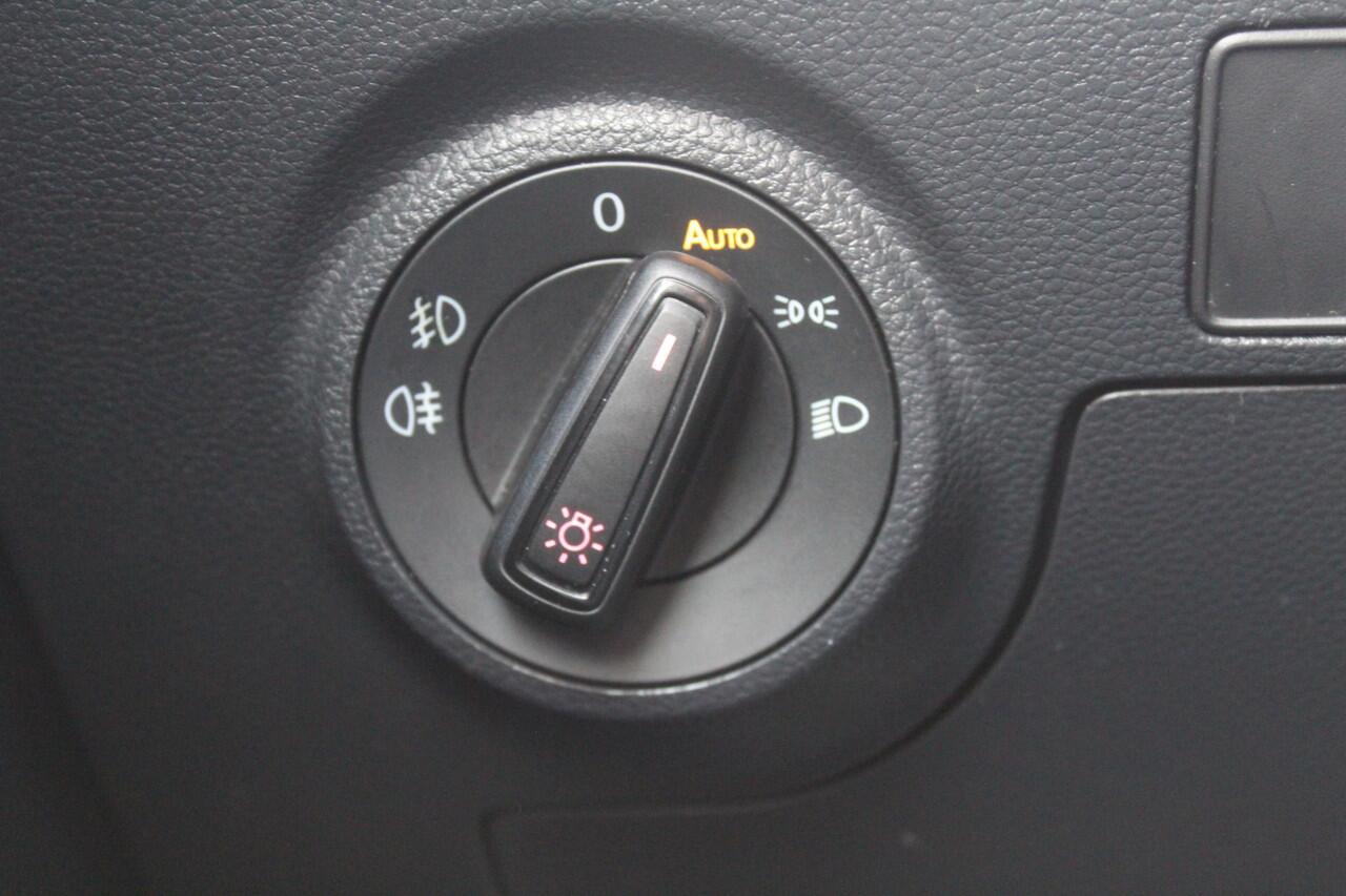 Seat IBIZA 1.0 EcoTSI FR Business Connect Automaat Airco I stoel verwarming I Climate I adapt. cruise I AppleCarPlay/AndroidAuto I FR-pack I LED I