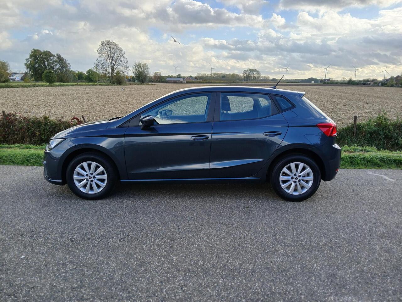 Seat IBIZA 1.0 TSI (116pk) Style Business Connect + Camera + Carplay + Dodehoek detec. + Winterpakket etc.