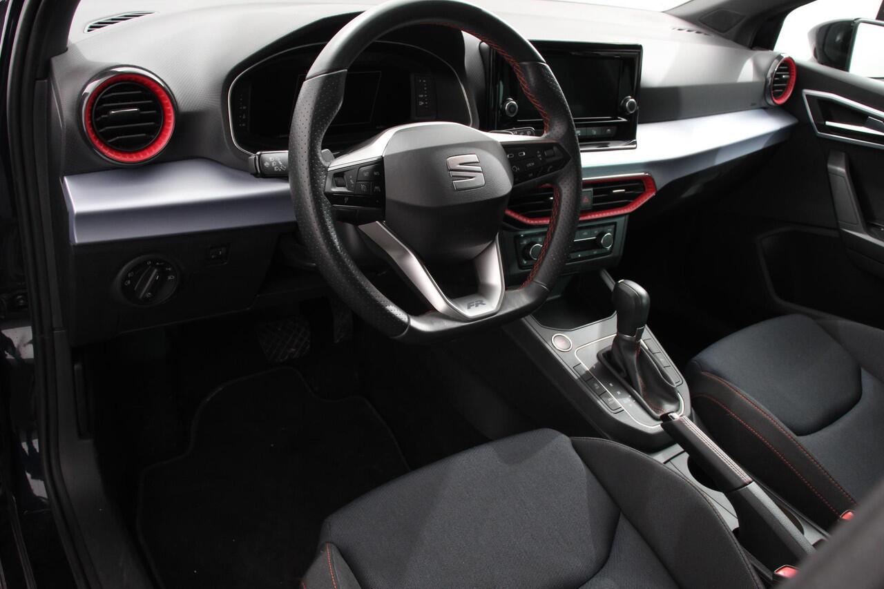 Seat IBIZA 1.0 TSI 110pk DSG FR | DEMO ! | Navigatie | Apple Carplay/Android Auto | Camera | Parkeersensoren | Adaptive cruise control | Keyless Entry/Start | Virtual Cockpit | Stoelverwarming | Ledverlichting | Getinte ramen