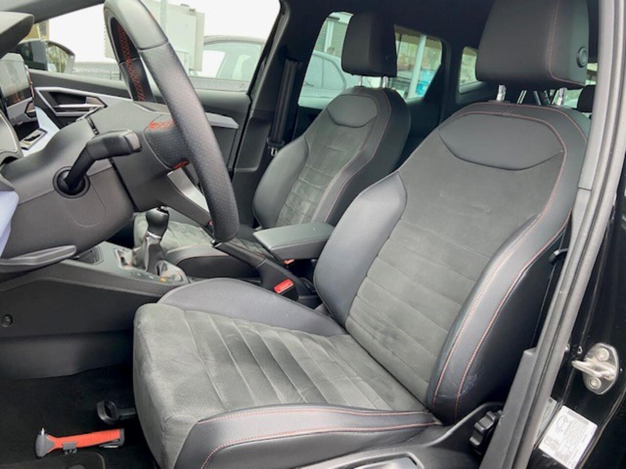 Seat IBIZA 1.0 EcoTSI FR Business Intense / 18" LMV / LED Koplampen / Navi / Camera / Virtual Cockpit / CarPlay / Leder-Alcantara