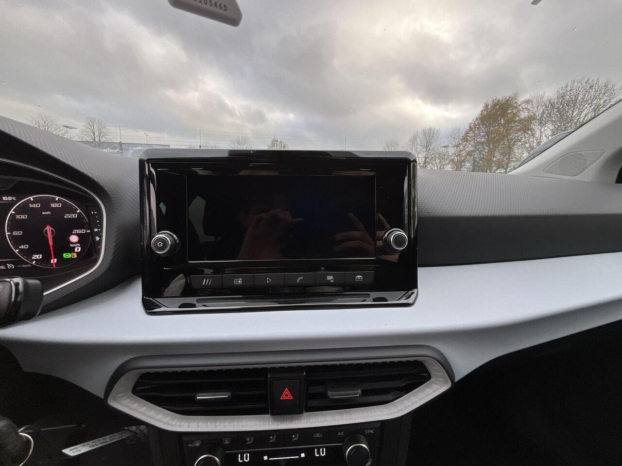 Seat IBIZA Style Business Connect 1.0 EcoTSI 85 kW / 115 PK H | 7 versn. DSG | Herwaardering!| Privatelease 397,- Per maand!