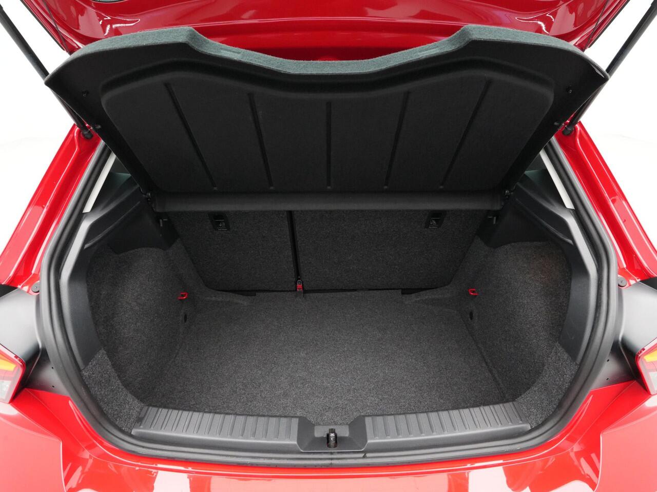 Seat IBIZA 1.0 TSI 115pk DSG Style Business Intense Navigatie Camera Carplay Cruise 135