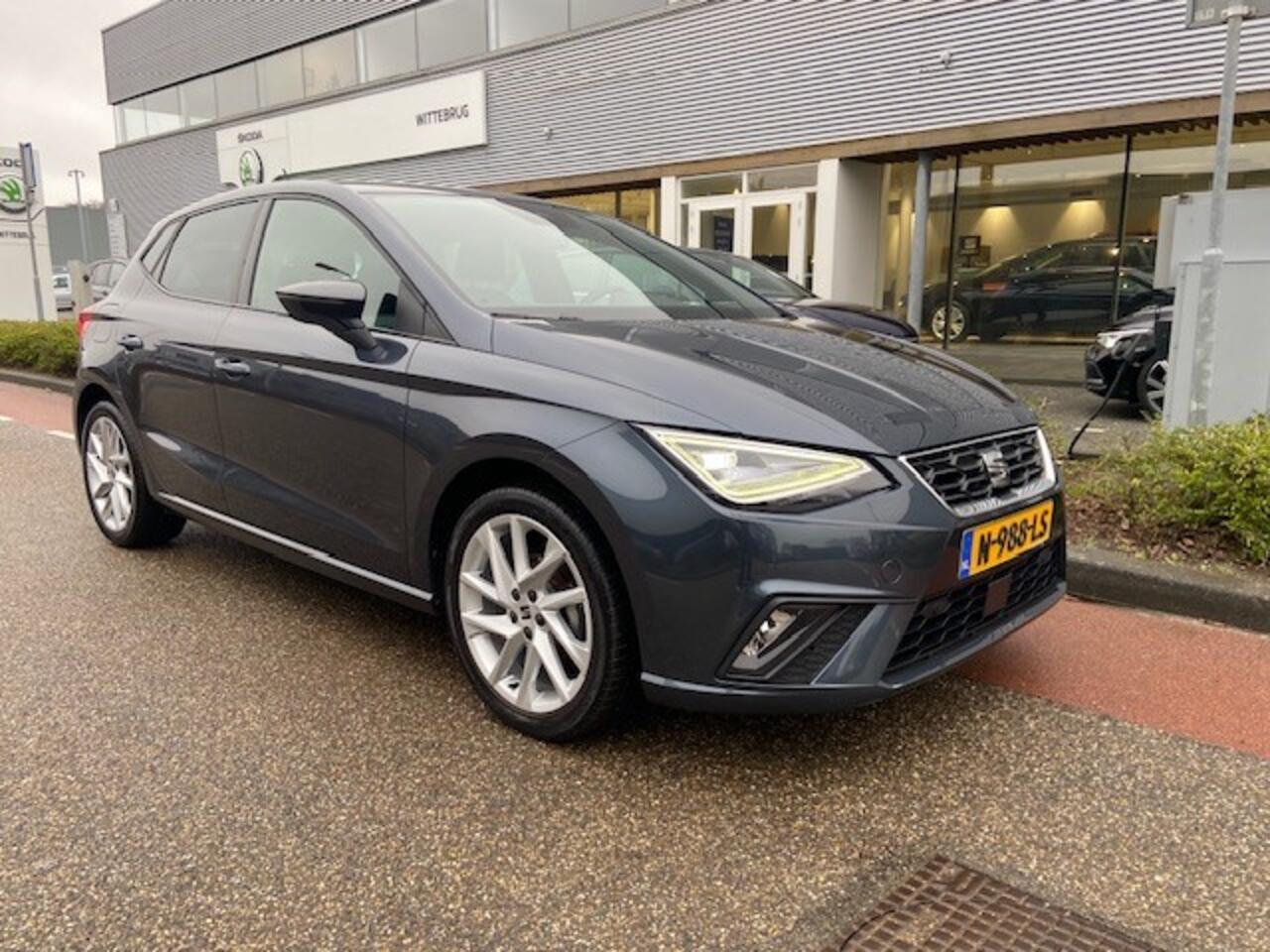 Seat IBIZA 1.0 EcoTSI 95pk FR / Facelift / LED / Full-Link / Clima / Parkeersensoren / Donker Glas / 18" LMV