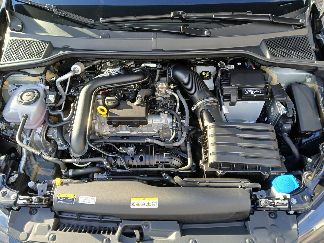 Seat IBIZA 1.0 TSI (116pk) Style Business Connect + Camera + Carplay + Dodehoek detec. + Winterpakket etc.