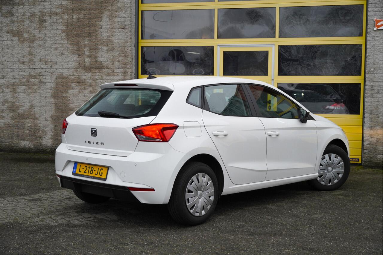 Seat IBIZA 1.0 TSI 5drs Style BJ2021 Pdc | App-Connect | Climate control | Cruise control | Getint glas