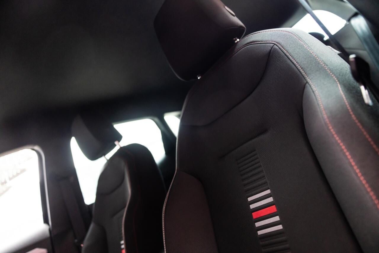 Seat IBIZA 1.0 TSI FR BnsInt. | Virtual | Camera | Zwarte Hemel |