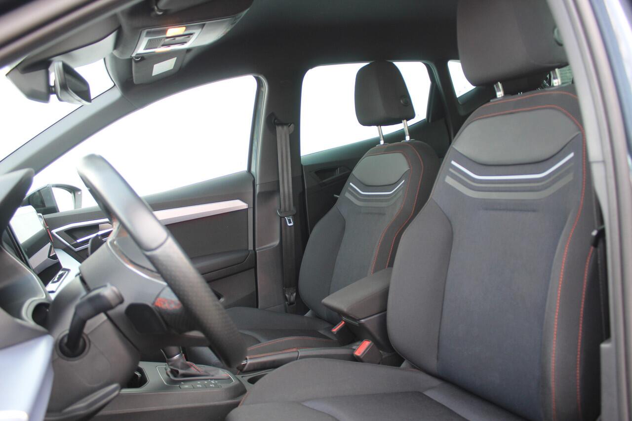 Seat IBIZA 1.0 EcoTSI FR Business Connect Automaat Airco I stoel verwarming I Climate I AppleCarPlay/AndroidAuto I FR-pack I LED I