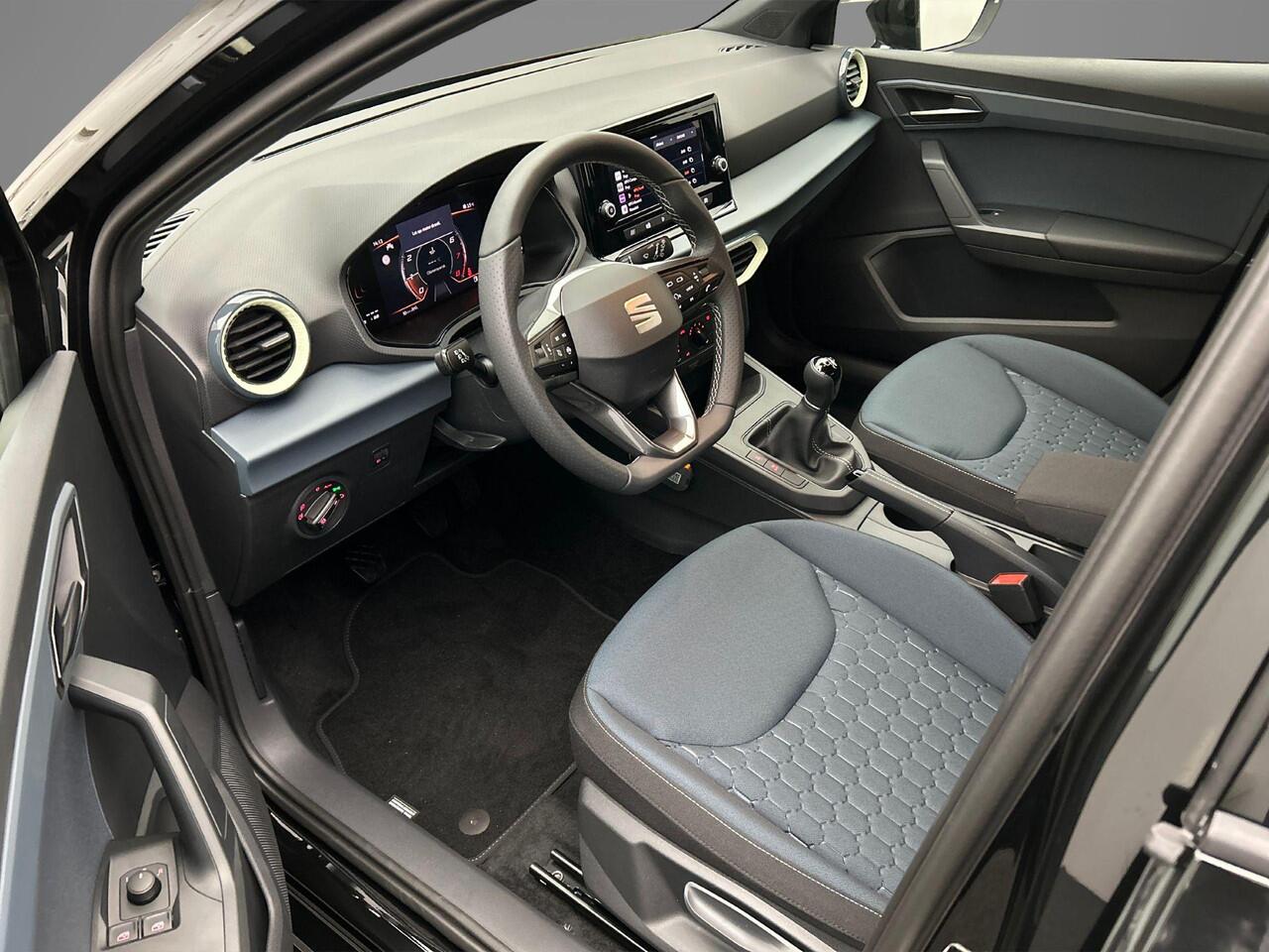 Seat IBIZA Style 1.0 TSI 95pk Cruise control, LED koplampen, App connect, Parkeersensor achter, Airco, DAB, Radio, Bluetooth