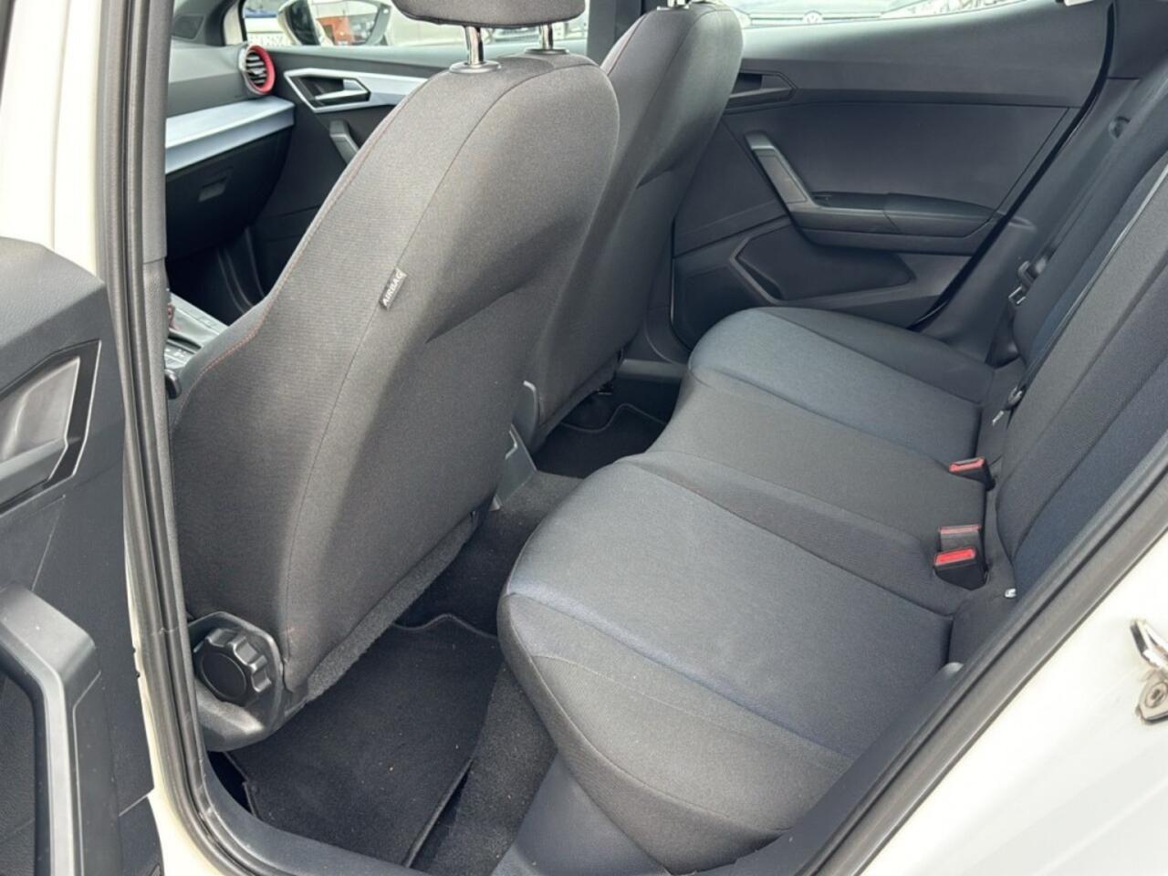 Seat IBIZA 1.0 TSI DSG FR PANO-DAK/CAMERA/NAVI/CARPLAY/ACC/STOELVERW