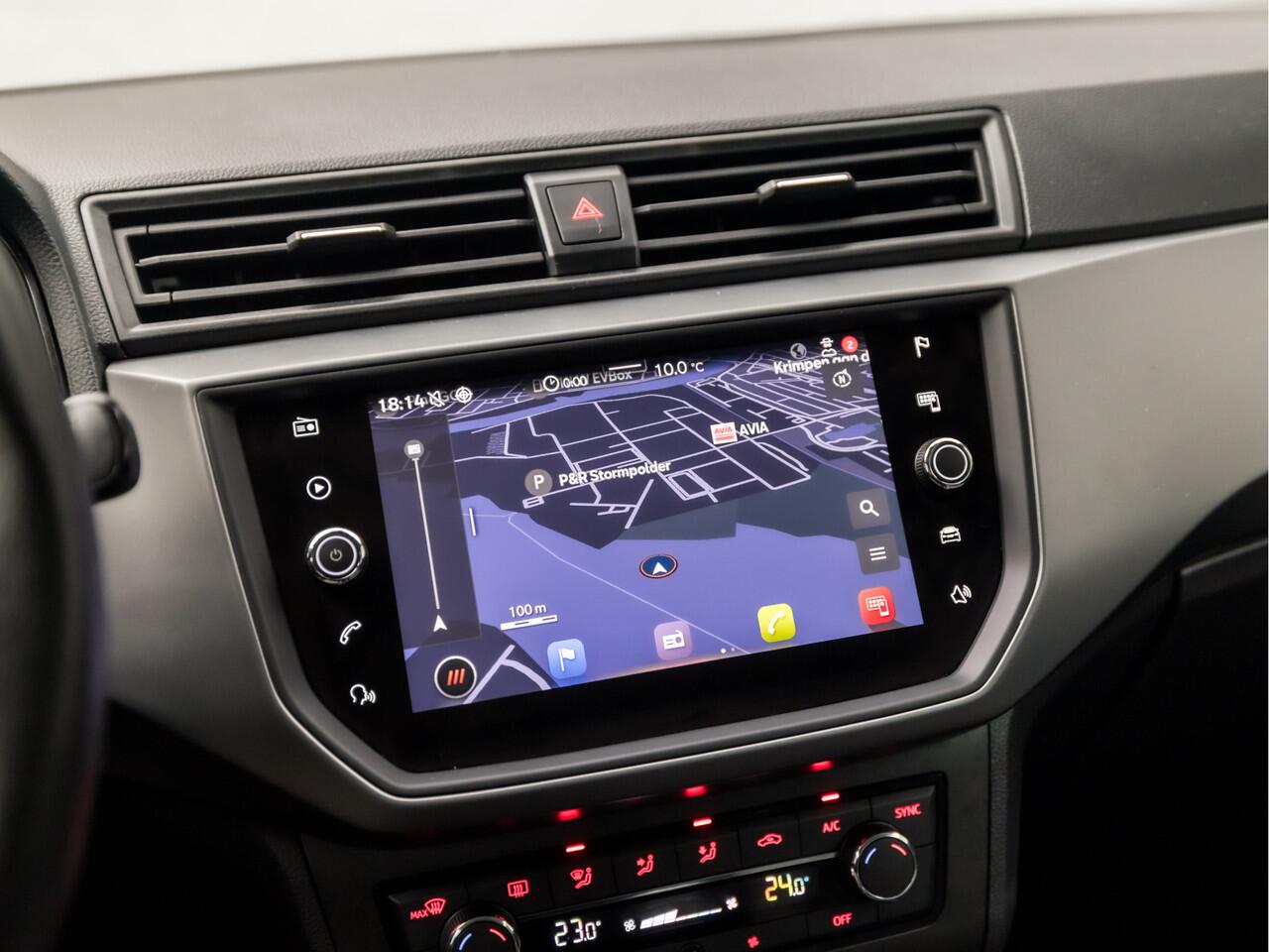 Seat IBIZA 1.0 TSI Intense Sport (APPLE CARPLAY, GROOT NAVI, CAMERA, CLIMATE, CRUISE, SPORTSTOELEN, GETINT GLAS, PARKEERSENSOREN, LM VELGEN, NIEUWSTAAT)