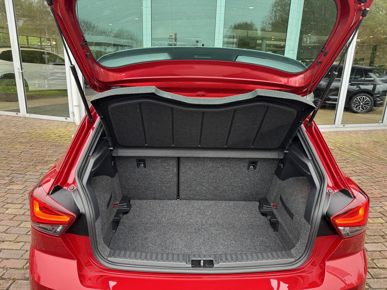 Seat IBIZA 1.0 TSI FR Black Edition Apple CarPlay | Camera | Keyless