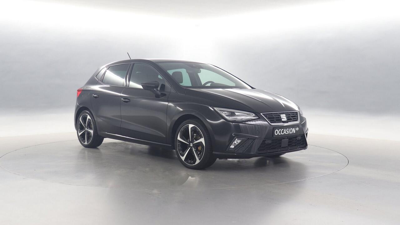 Seat IBIZA 1.0 EcoTSI 95pk FR Business Connect / Navigatie via App Connect / Stoelverwarming / Camera