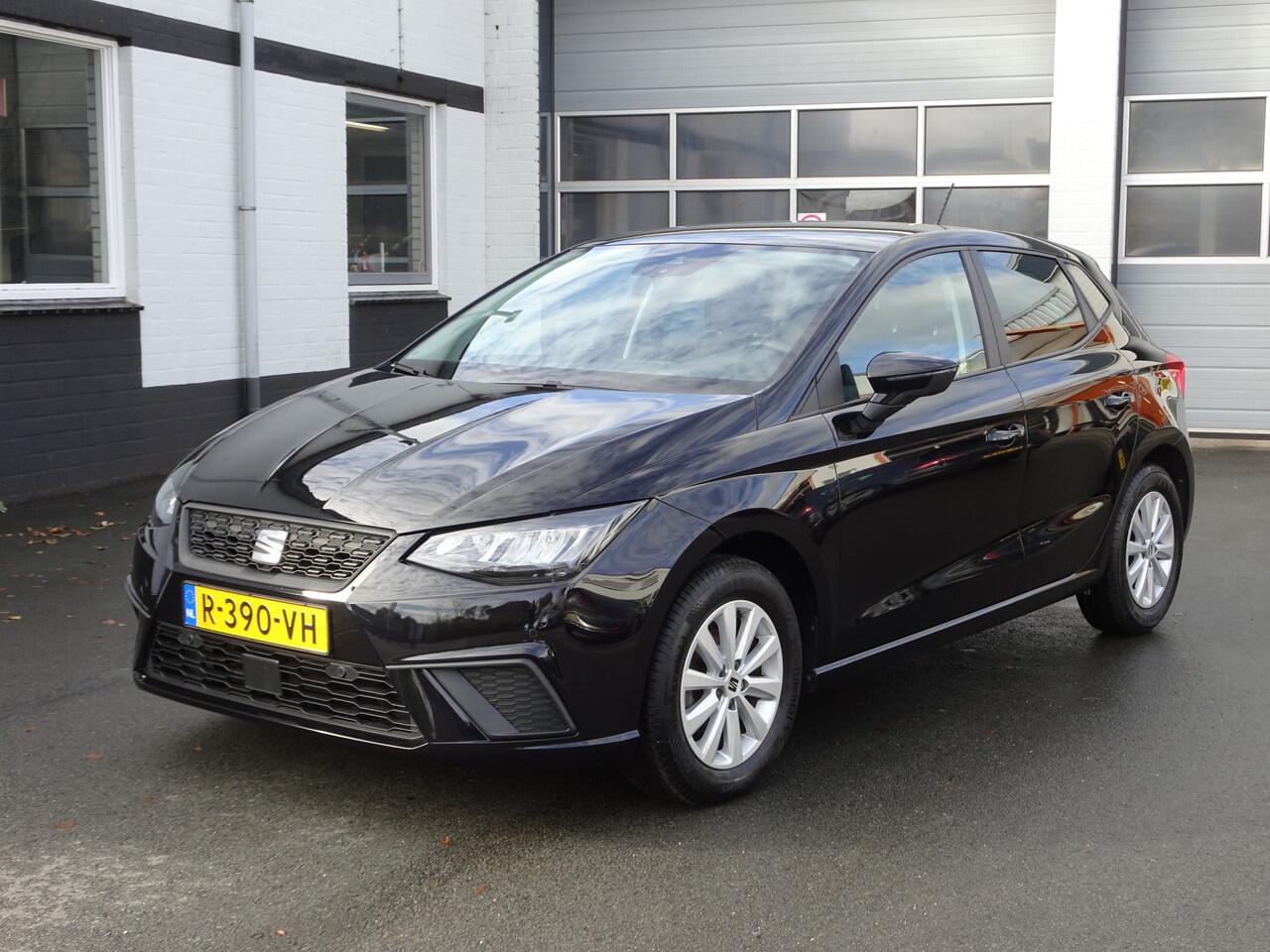 Seat IBIZA 1.0 EcoTSI Style Business Intense Automatische airco, navigatie, cruise controle, parkeersensoren voor en achter, licht metalen velgen, enz. GEEN IMPORT