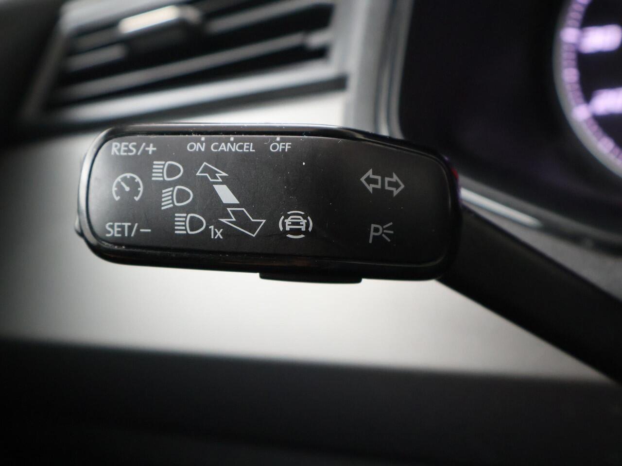 Seat IBIZA 1.0 TSI Flex | 95 PK | Navigatiesysteem | Cruise control | Parkeersensoren |