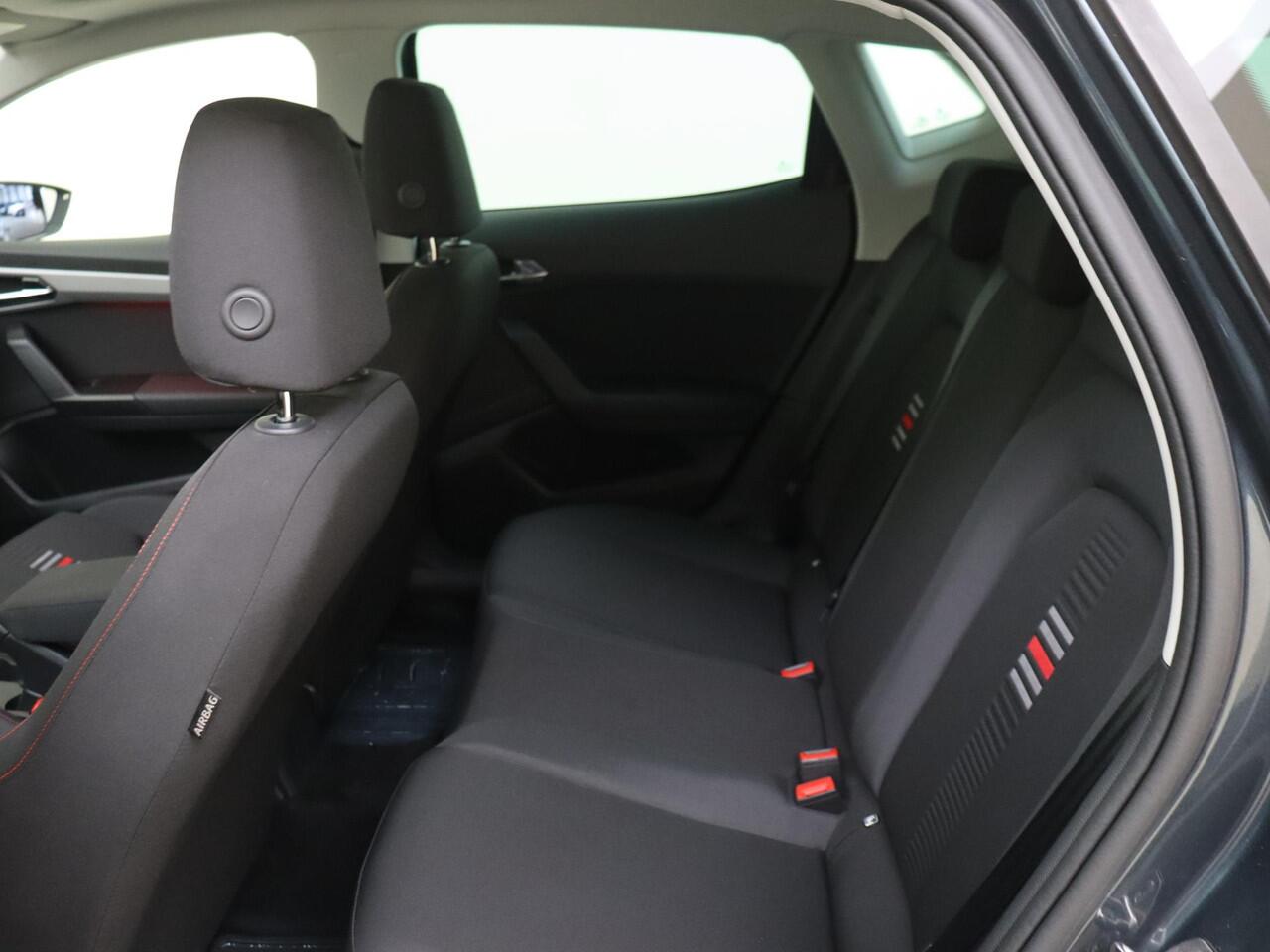 Seat IBIZA 1.0 TSI FR Business Intense 116PK | Panorama-dak | Camera | Full-LED Koplampen