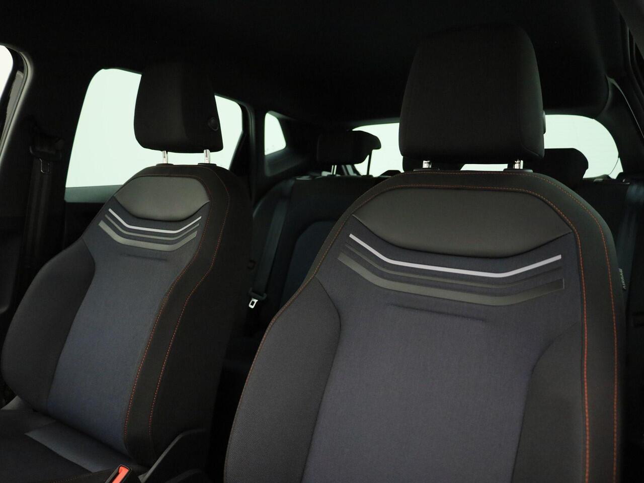 Seat IBIZA 1.0TSI/95PK FR · Navigatie · Apple Car Play · Parkeersensoren · Garantie tot april 2028 of 80000km · TOPDEAL