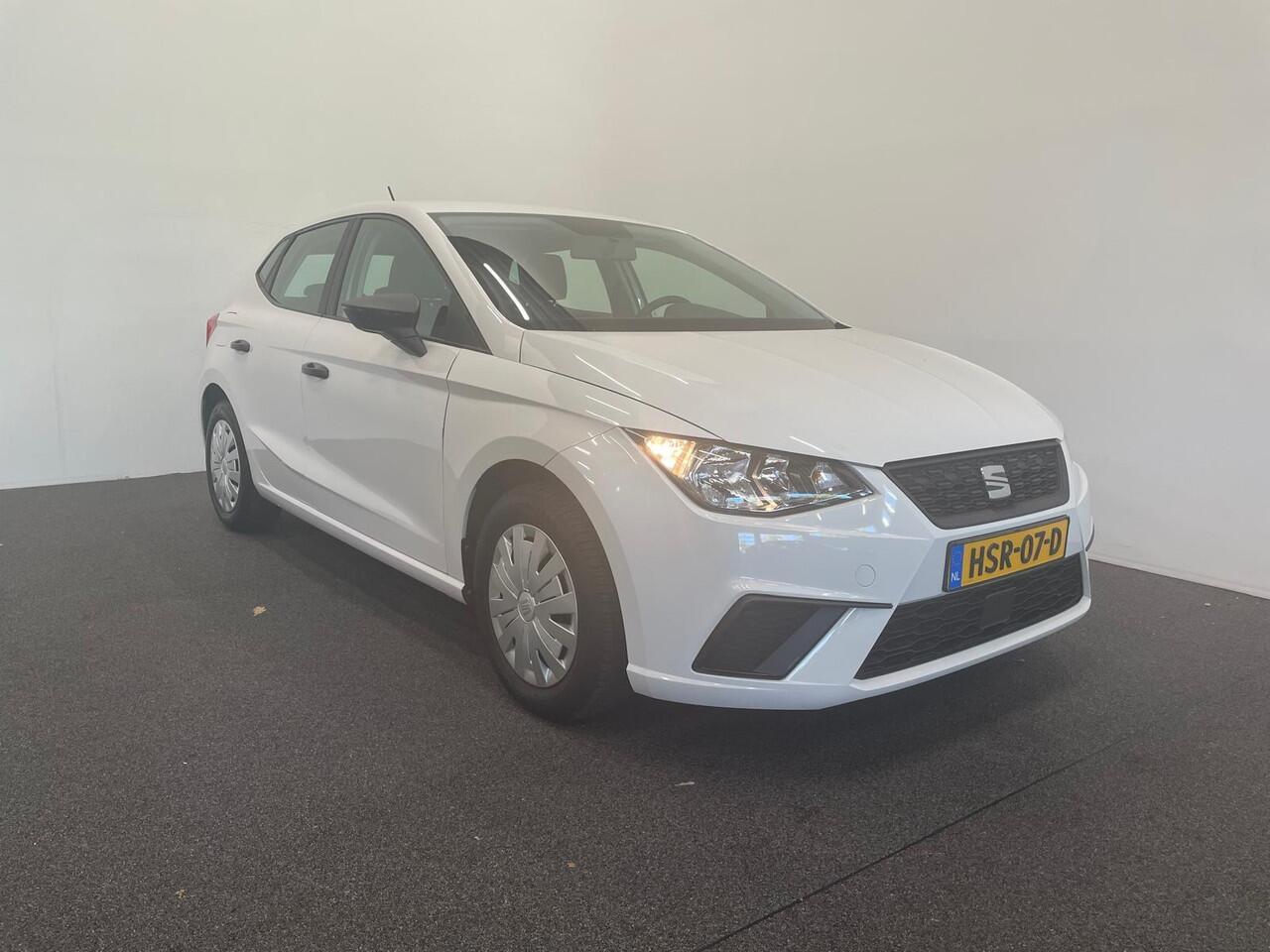Seat IBIZA 1.0 MPI Reference Navigatie Apple Carplay/Android Auto Stoelverwarming Airco