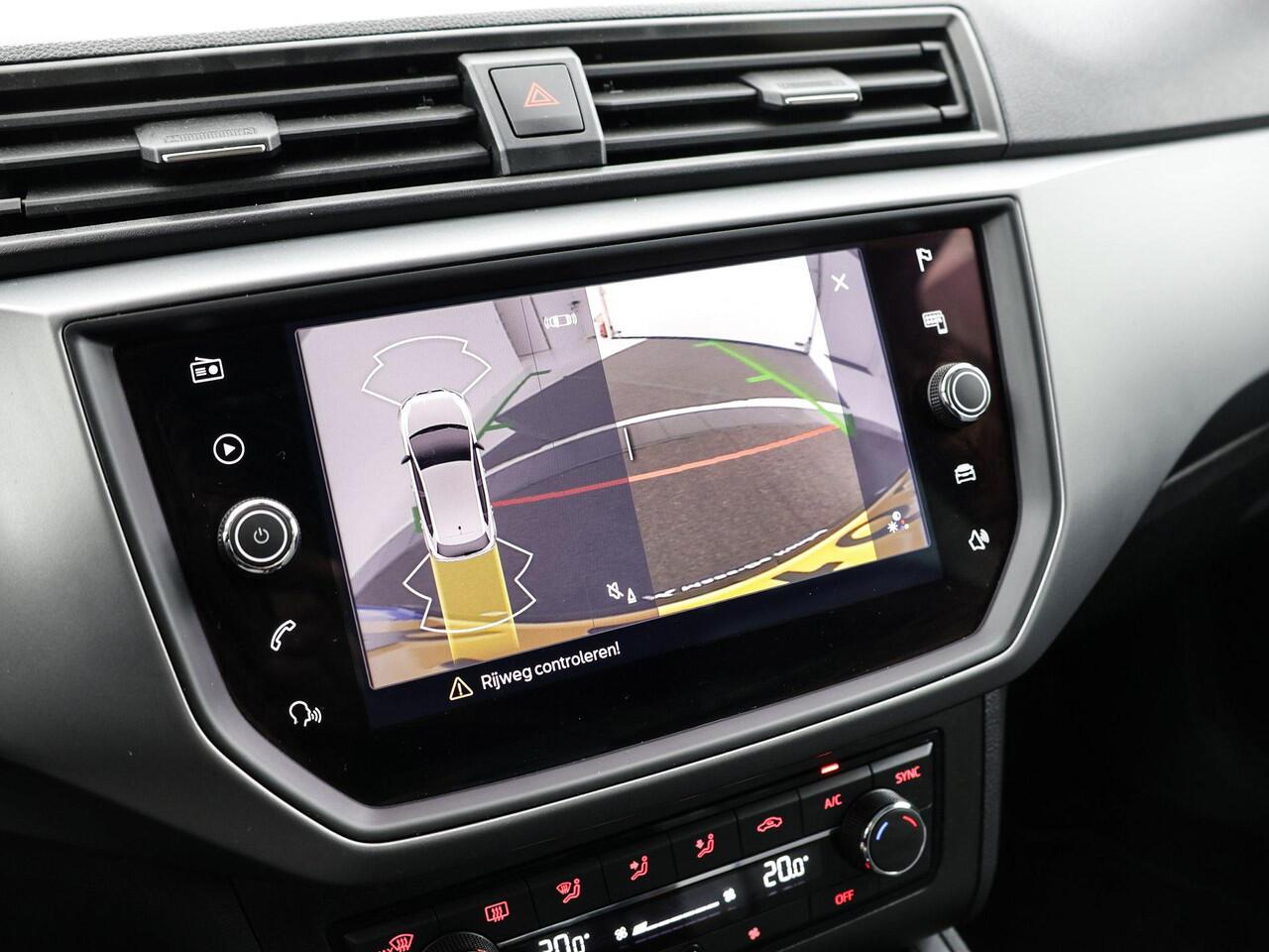 Seat IBIZA 1.0 TSI 95pk Style Business Intense · Camera · P-Sensoren · Apple/Android Car Play · Navigatie · 15'' Inch ·