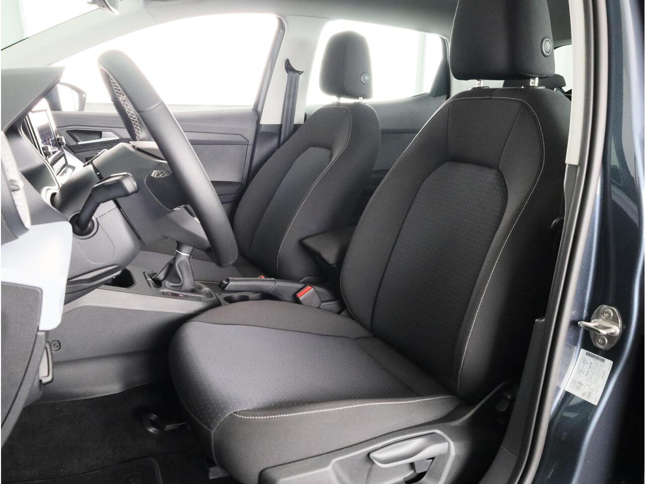 Seat IBIZA 1.0 EcoTSI Style Plus 95pk | Navigatie via App | Lichtmetalen velgen | Cruise controle