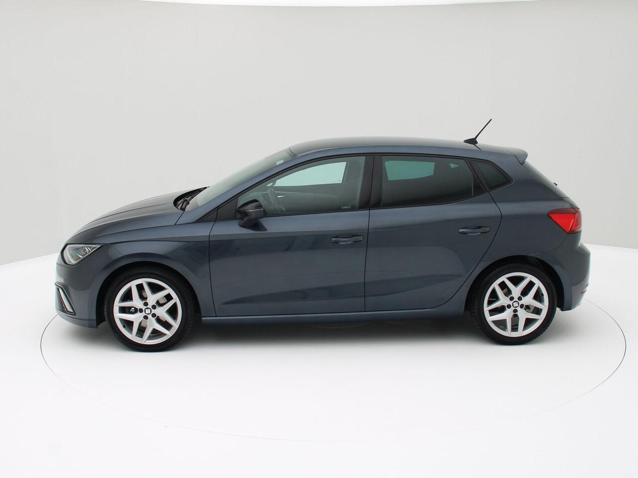 Seat IBIZA 1.0 TSI FR Business Intense Alcantara / Carplay / Origineel NL