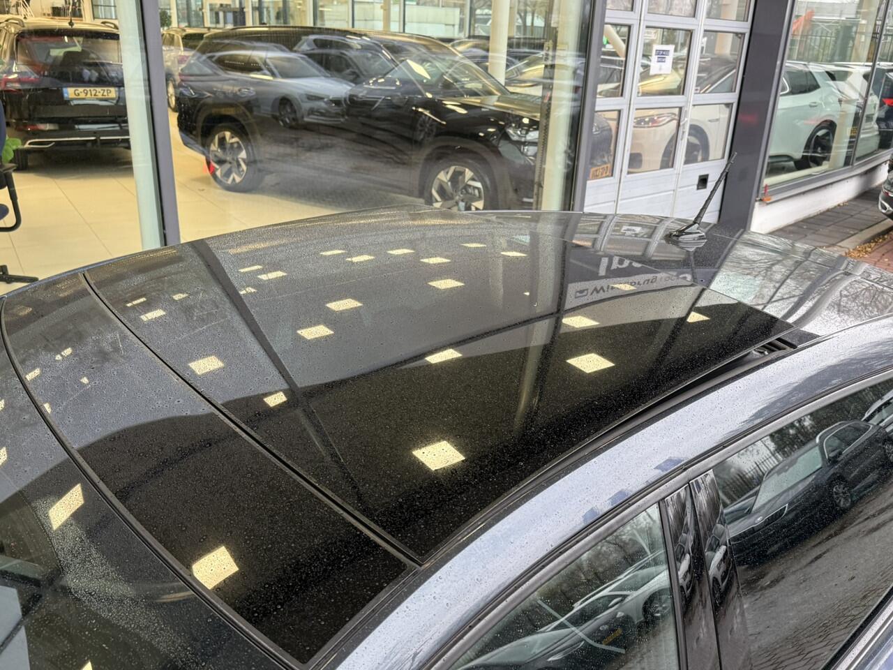 Seat IBIZA 1.5 TSI DSG FR / Panorama dak / Virtual cockpit / 18'' LMV / Navigatie / Carplay