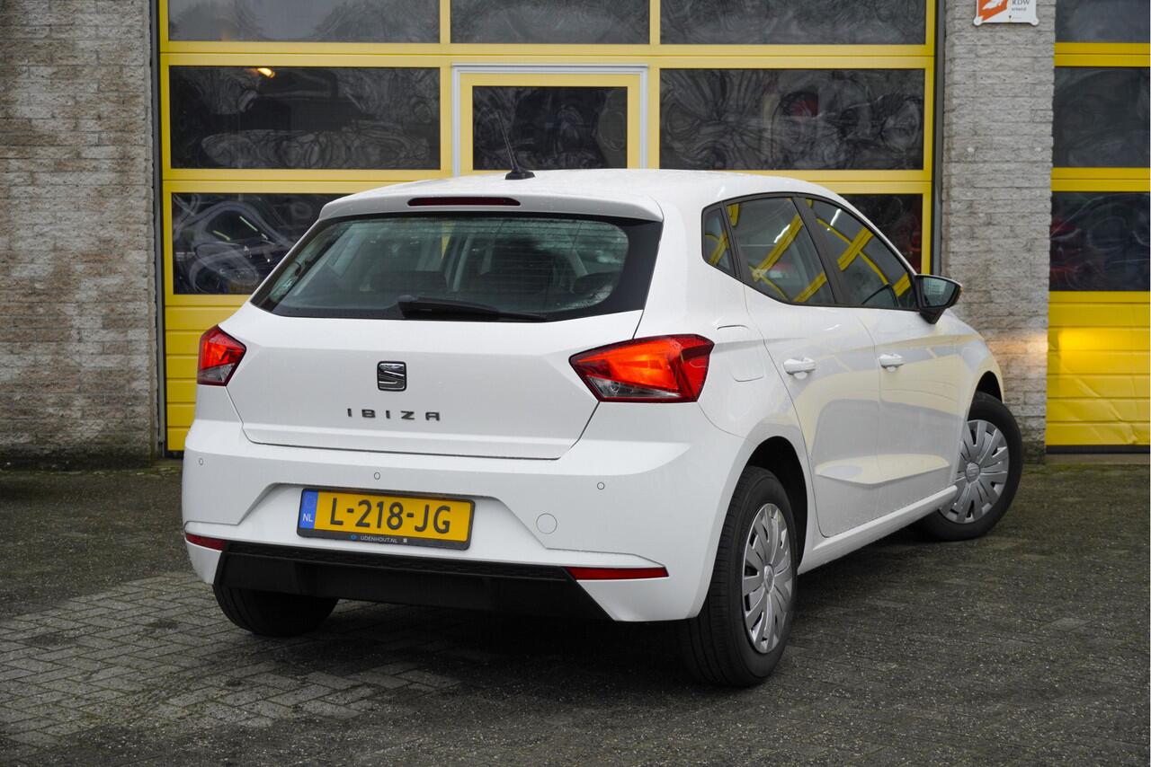 Seat IBIZA 1.0 TSI 5drs Style BJ2021 Pdc | App-Connect | Climate control | Cruise control | Getint glas