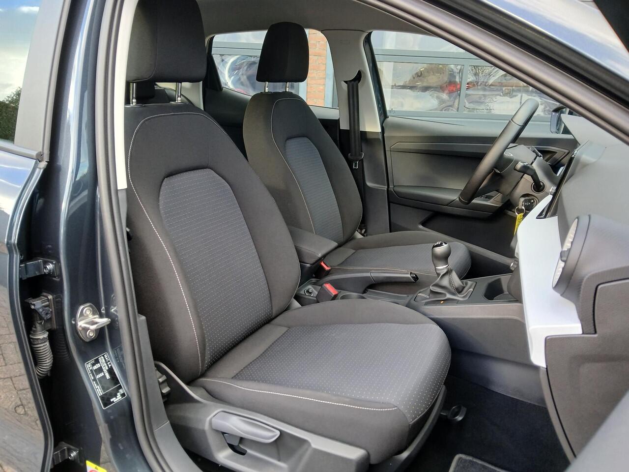 Seat IBIZA 1.0 TSI (116pk) Style Business Connect + Camera + Carplay + Dodehoek detec. + Winterpakket etc.