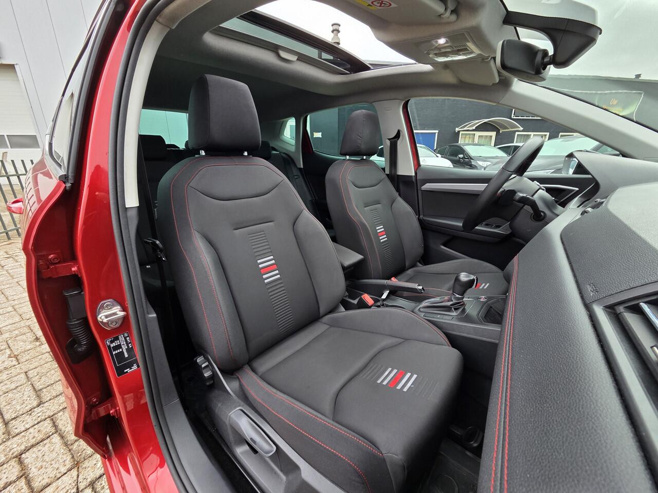 Seat IBIZA 1.0 TSI FR 116PK Business Intense PANORAMADAK|ADAPTIVE CRUISE CONTROL|CAMERA|CARPLAY|NAVIGATIE|STOELVETWARMING|18 INCH|DEALER ONDERHOUDEN Maandag tot Vrijdag geopend van 09.00 uur tot 20.00 uur en Zaterdag van 09.00 tot 18.00 uur