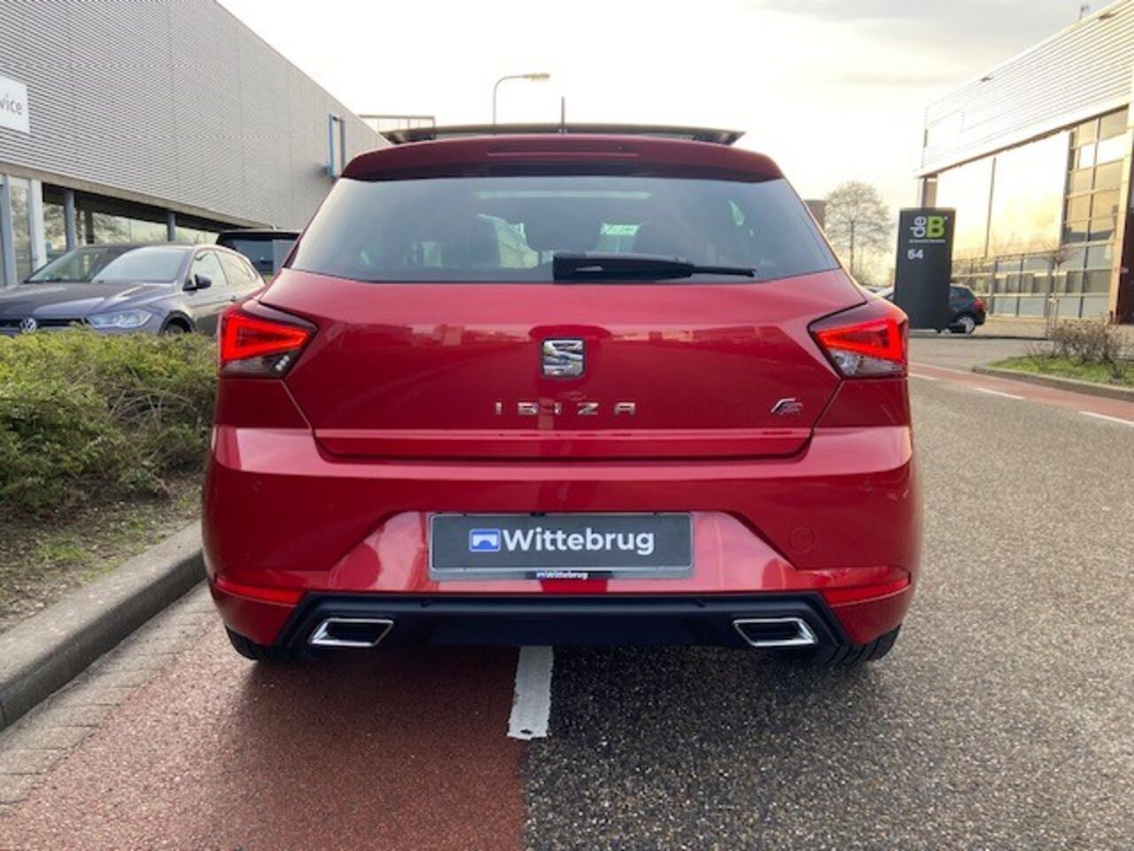 Seat IBIZA 1.0 EcoTSI FR / CAMERA / 18"LMV / PANODAK / NAVI