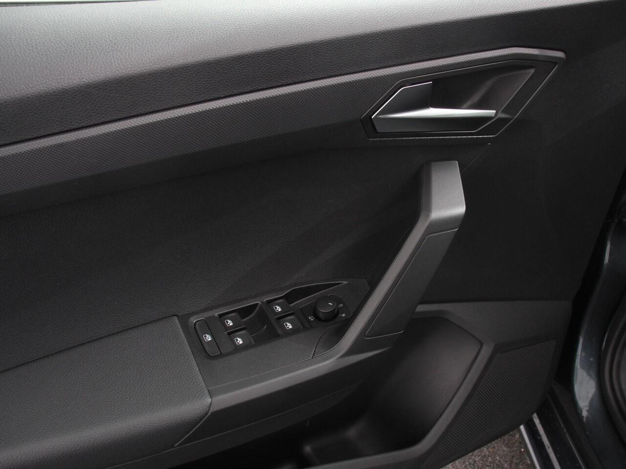 Seat IBIZA 1.0 MPI Style | Navigatie | Apple Carplay/Android Auto | Climate Control | Cruise Control | Bluetooth