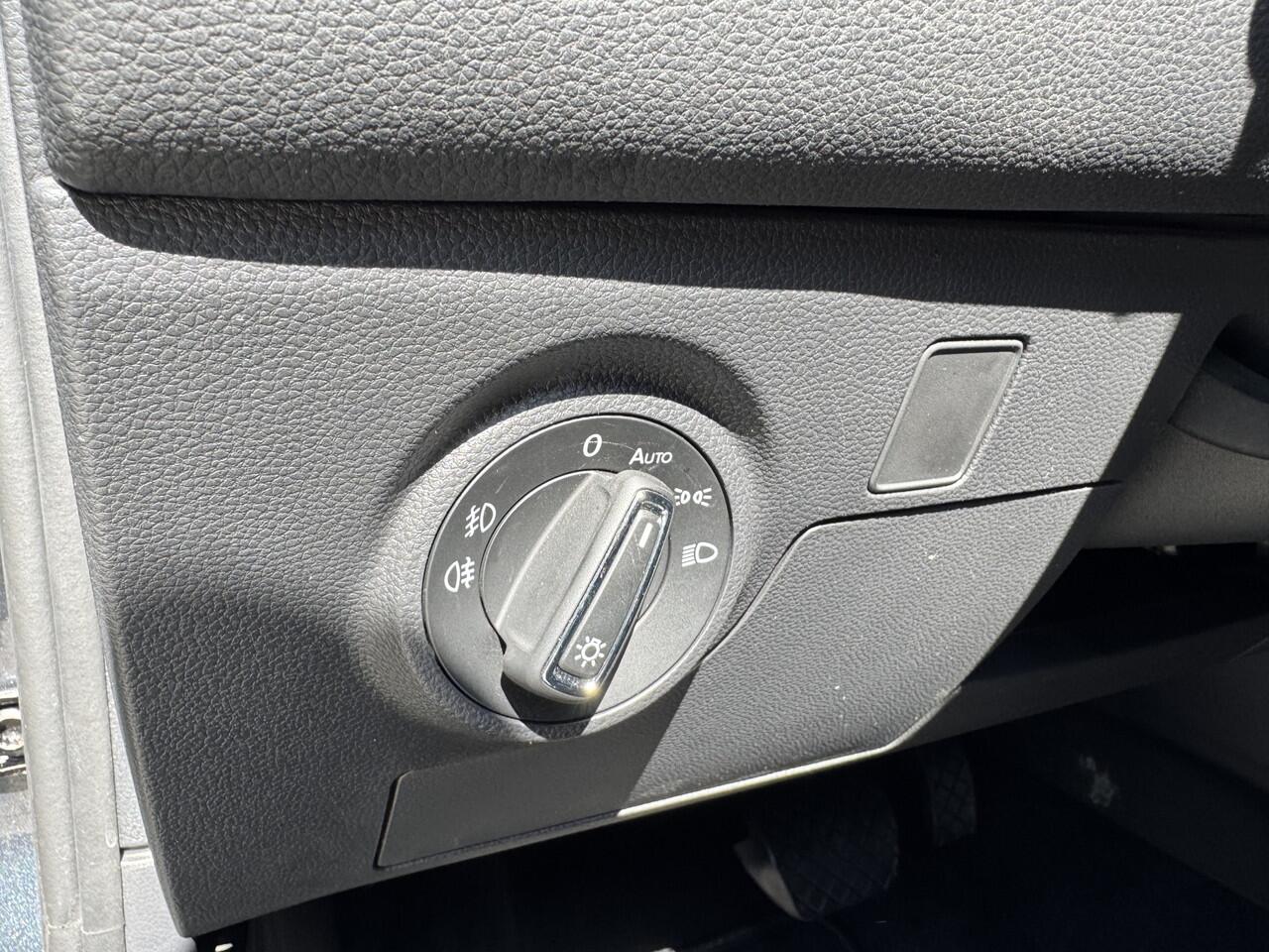 Seat IBIZA 1.0 TSI 115pk DSG FR Business Intense LED Panoramadak Climate Control Navigatie Virtual Cockpit Camera