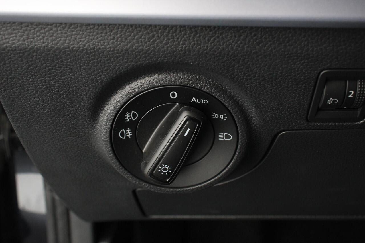 Seat IBIZA 1.0 TSI 110pk DSG FR | DEMO ! | Navigatie | Apple Carplay/Android Auto | Camera | Parkeersensoren | Adaptive cruise control | Keyless Entry/Start | Virtual Cockpit | Stoelverwarming | Ledverlichting | Getinte ramen