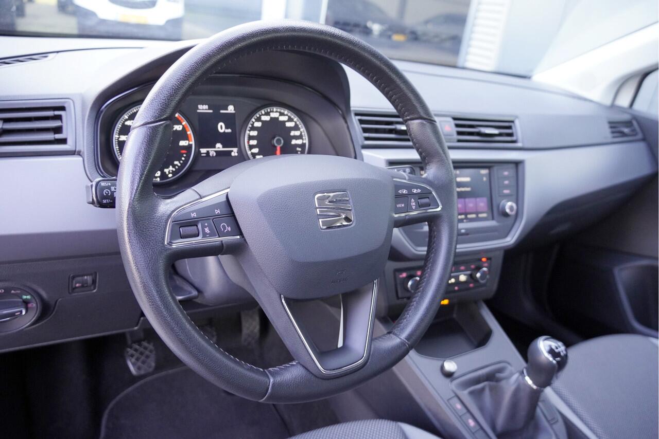 Seat IBIZA 1.0 TSI 5drs Style BJ2021 Pdc | App-Connect | Climate control | Cruise control | Getint glas